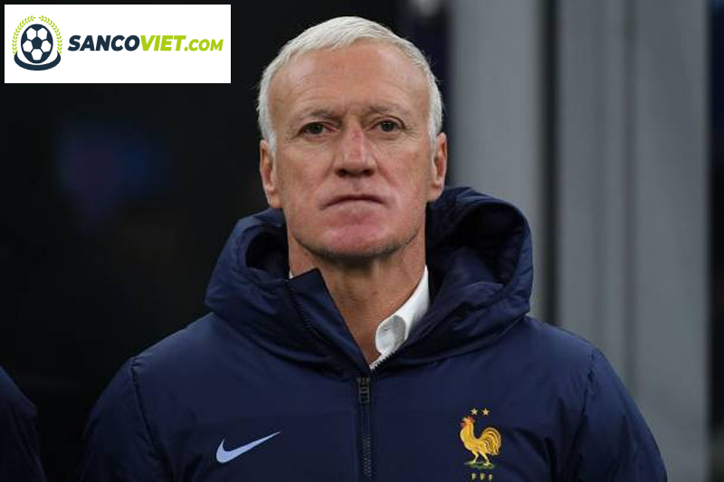 “HLV Deschamps Tuyên Bố Rời Bỏ Đội Tuyển Pháp Sau Nhiều Năm Dẫn Dắt”