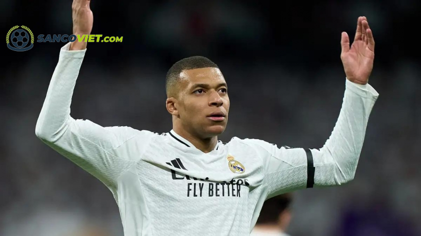 Mbappe đang dần hòa nhập với môi trường tại Real Madrid (Ảnh: Getty).