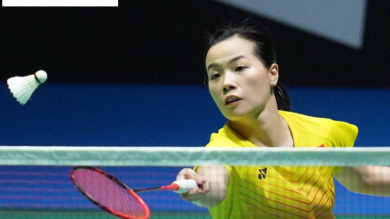 “Thùy Linh Đối Đầu Nhà Vô Địch Olympic tại Vòng 1/8 Malaysia Open 2025: Trận Chiến Không Thể Bỏ Lỡ”