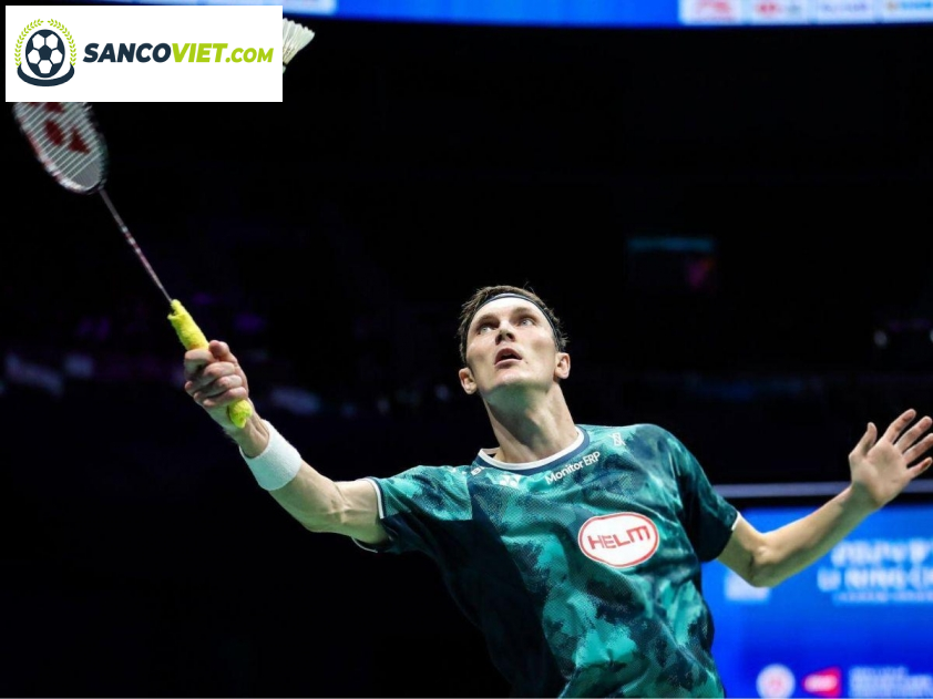 “Viktor Axelsen Tạm Ngưng Thi Đấu ở Trận Khai Mạc Malaysia Open 2025”