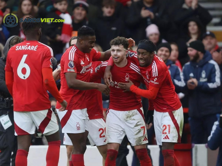 “Điểm Tin Ngoại Hạng Anh: Manchester United Gặp Khó, Nottingham Forest Tỏa Sáng”