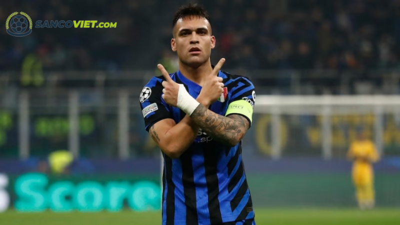 Phân tích Trận Derby AC Milan Đối Đầu Inter Milan: Cuộc Đua Giành Ngôi Đầu Bảng vào Lúc 0h00, 3/2/2025