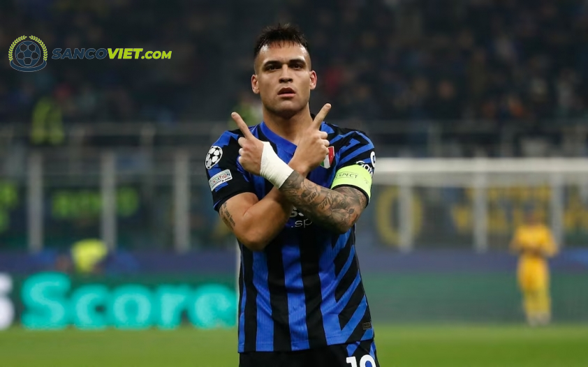 Phân tích Trận Derby AC Milan Đối Đầu Inter Milan: Cuộc Đua Giành Ngôi Đầu Bảng vào Lúc 0h00, 3/2/2025